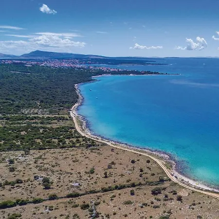 Apartamento Two-bedroom In Mandre